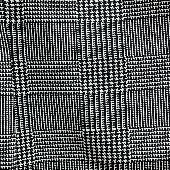 Forever 21 Houndstooth Glen Plaid Print Flared Dress, L Juniors - Picture 5 of 7